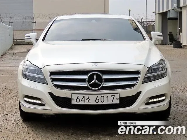Mercedes-Benz Cls-Class W218