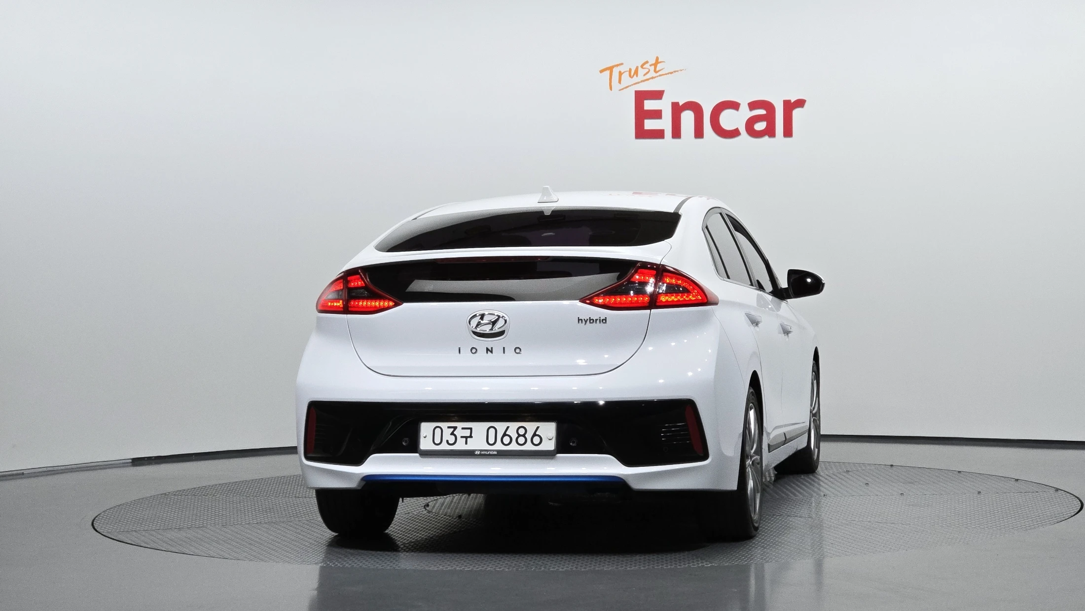 Hyundai Ioniq Ionic Hybrid, 2016 — фото 3