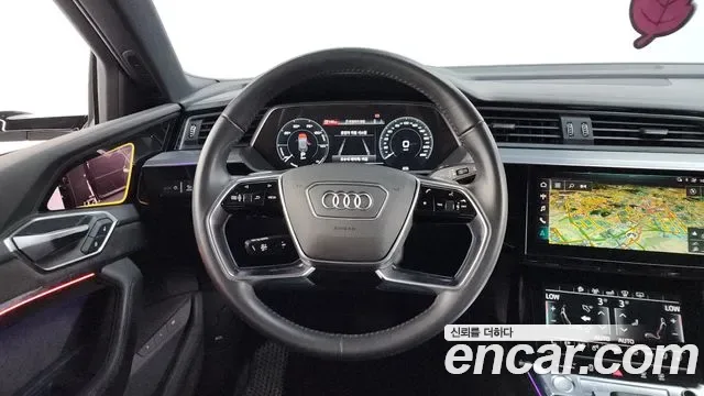 Audi E-Tron, 2020 — фото 13