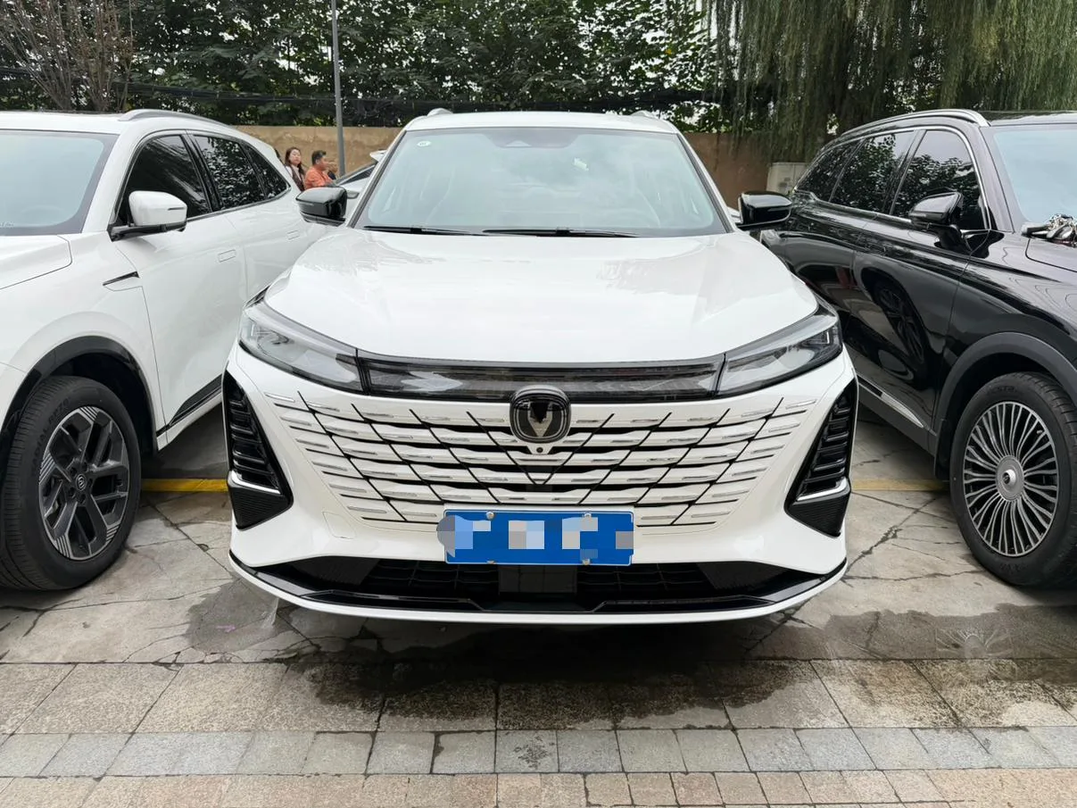 Chang'an Changan CS75 PLUS, 2026 — фото 2