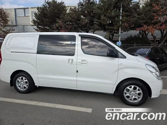 Hyundai Starex Grand Starex, 2012 — фото 3