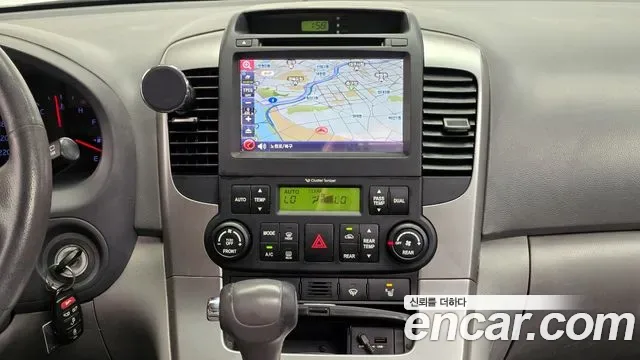 Kia Canival Carnival R, 2012 — фото 16