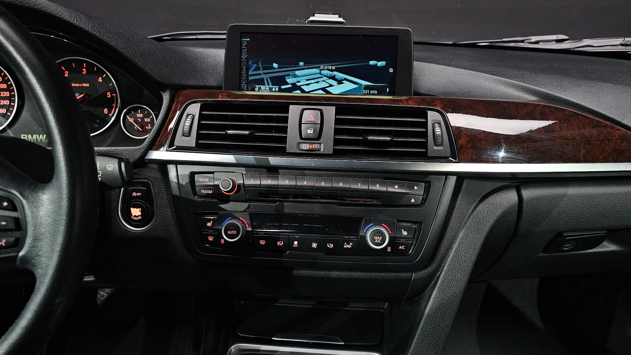 BMW 3-Series F30, 2013 — фото 17