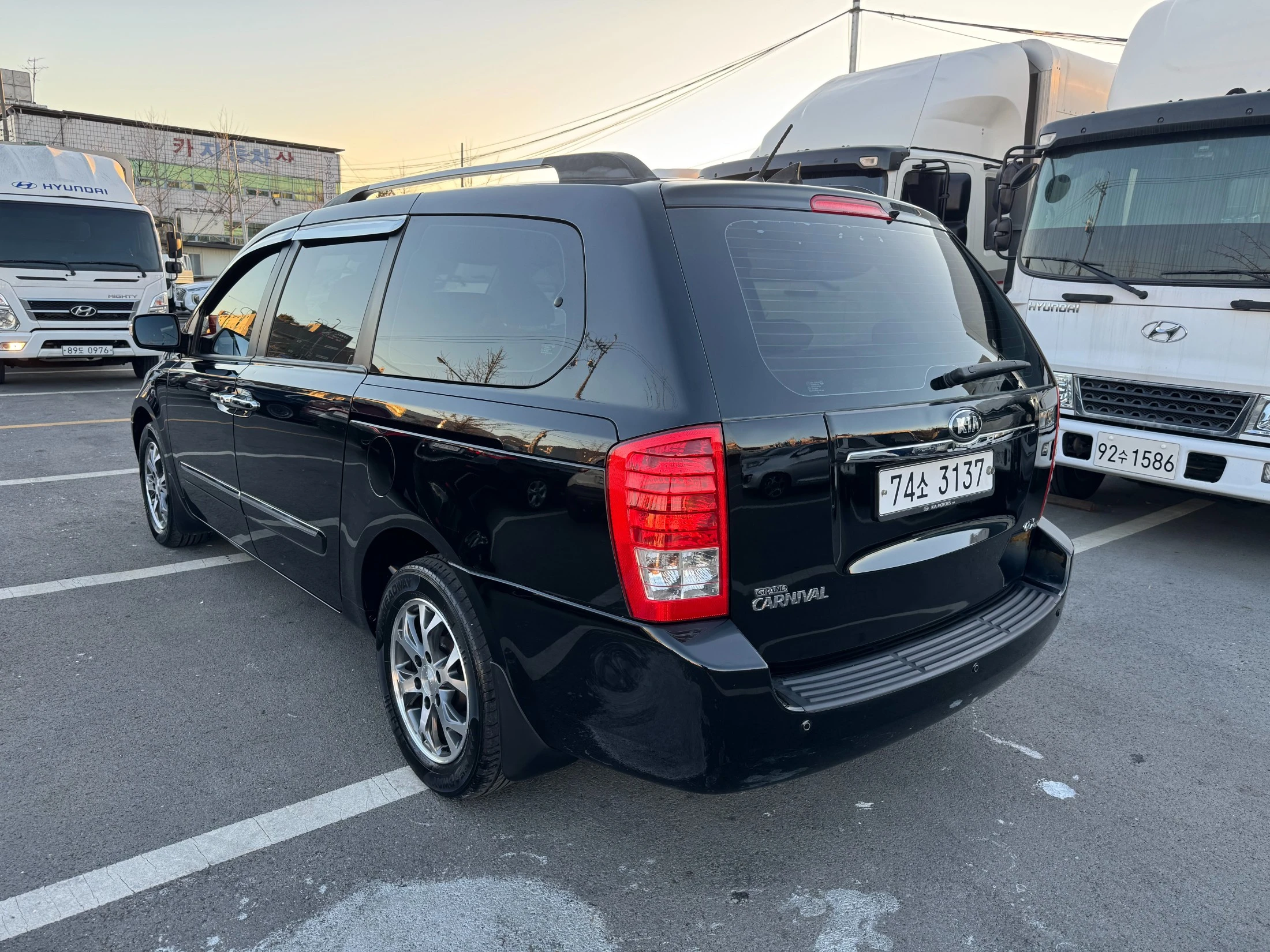 Kia Canival Carnival R, 2013 — фото 3