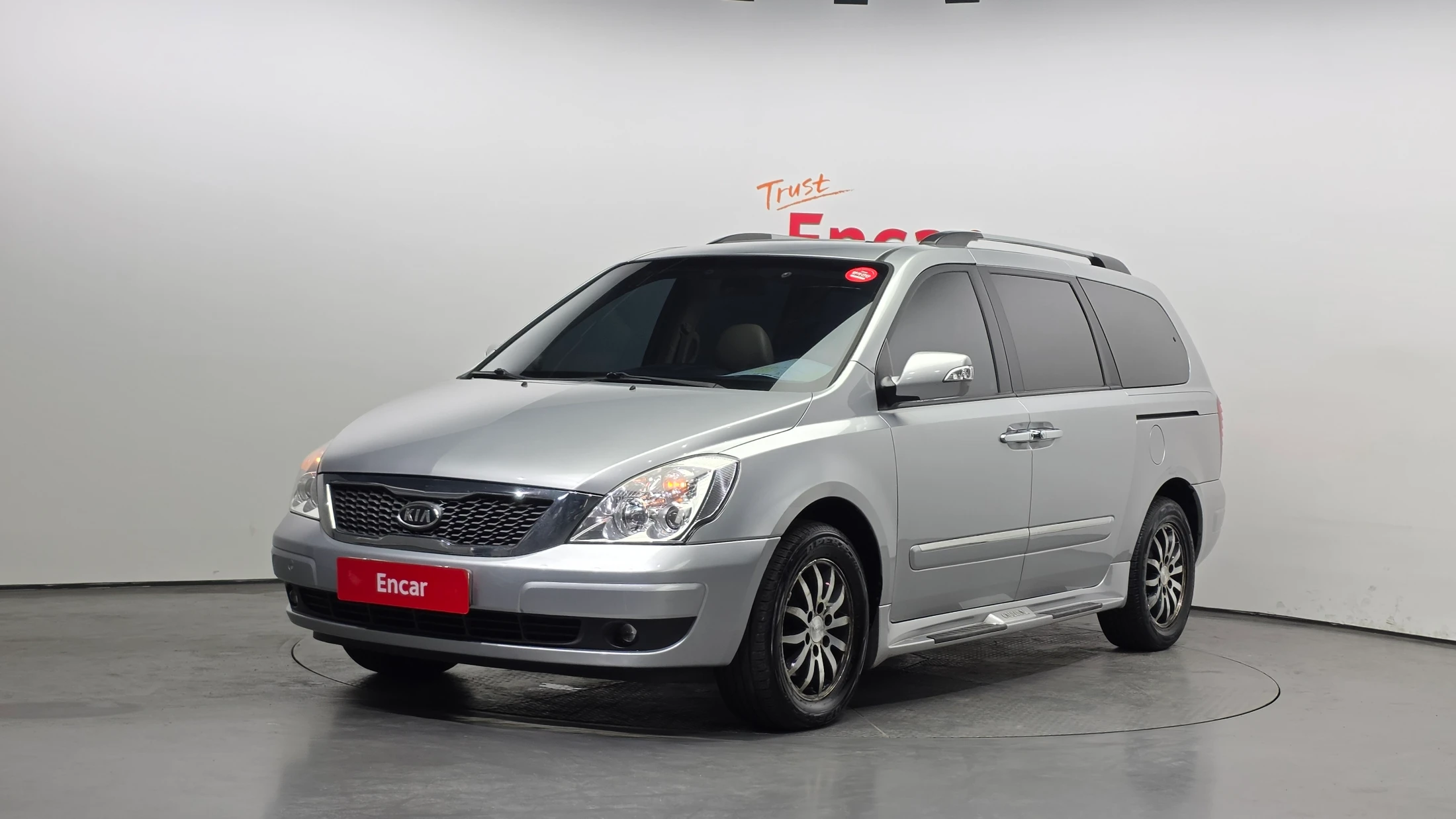 Kia Canival Carnival R