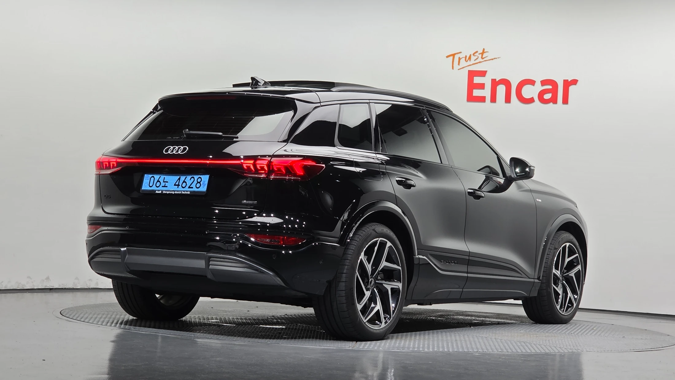 Audi Q6 E-Tron GF, 2025 — фото 2