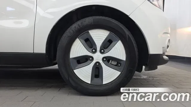 Kia Soul EV, 2017 — фото 21