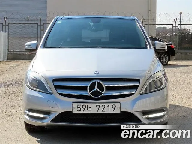 Mercedes-Benz B-Class W246