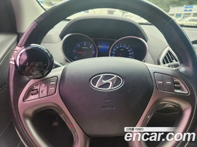Hyundai Tucson ix, 2013 — фото 11
