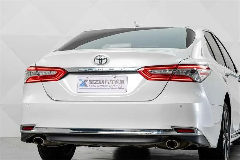Toyota Camry, 2023 — фото 7