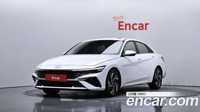 Hyundai Avante CN7