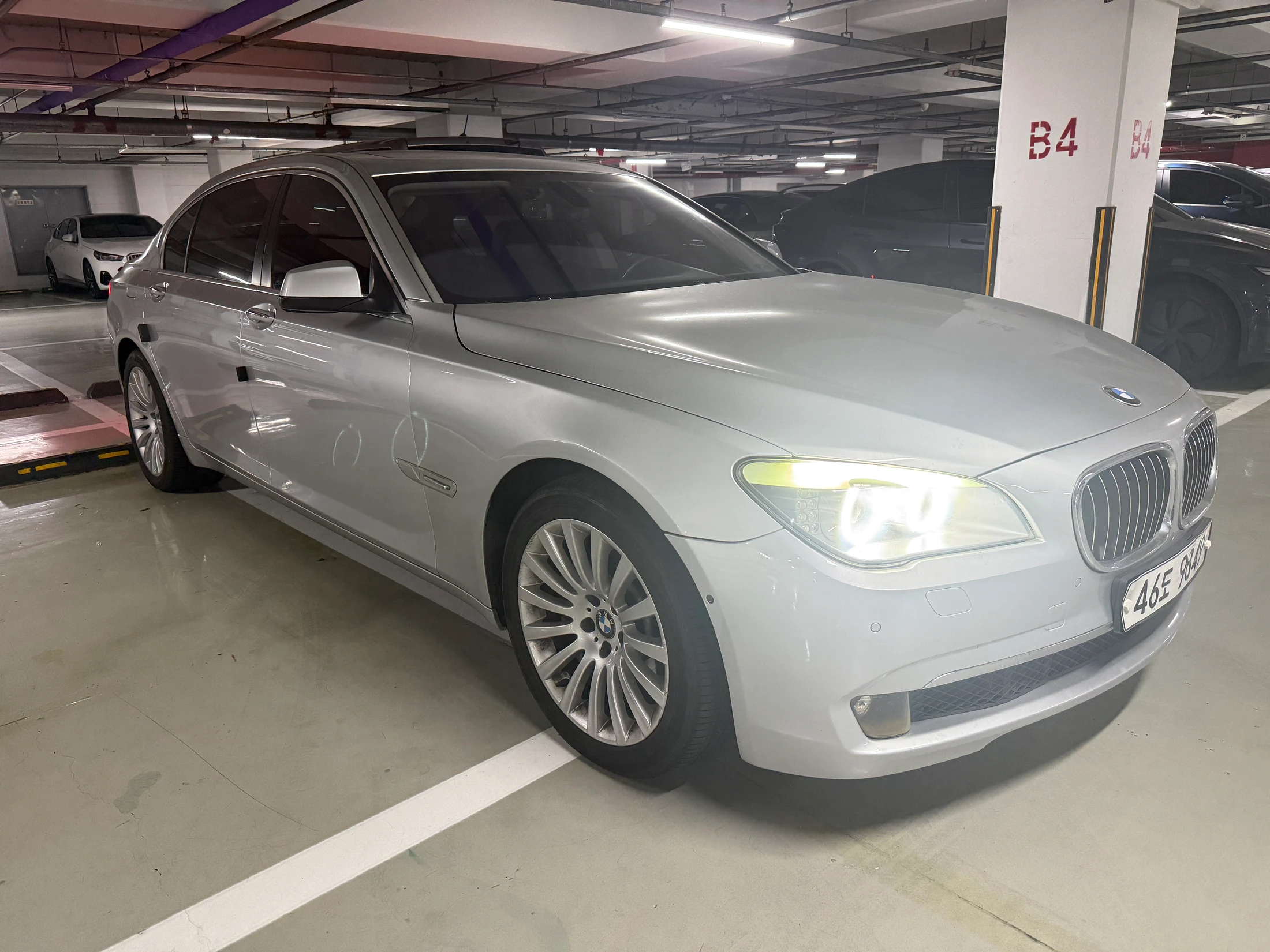 BMW 7-Series F01