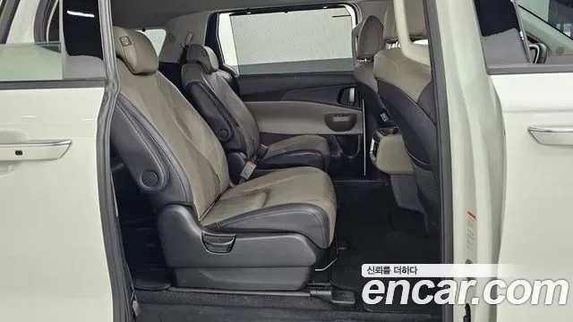 Kia Canival Carnival, 2025 — фото 11