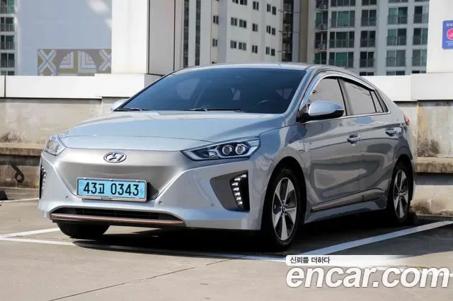 Hyundai Ioniq Ionic Electric, 2016 — фото 2