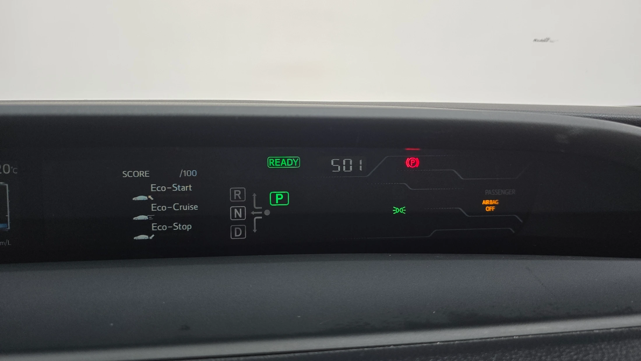 Toyota Prius Prime, 2017 — фото 17