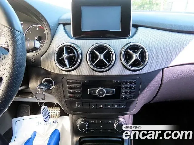 Mercedes-Benz B-Class W246, 2013 — фото 14