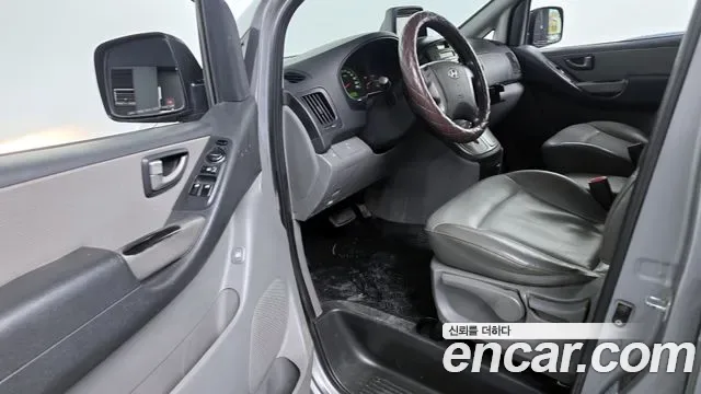 Hyundai Starex Grand Starex, 2010 — фото 11