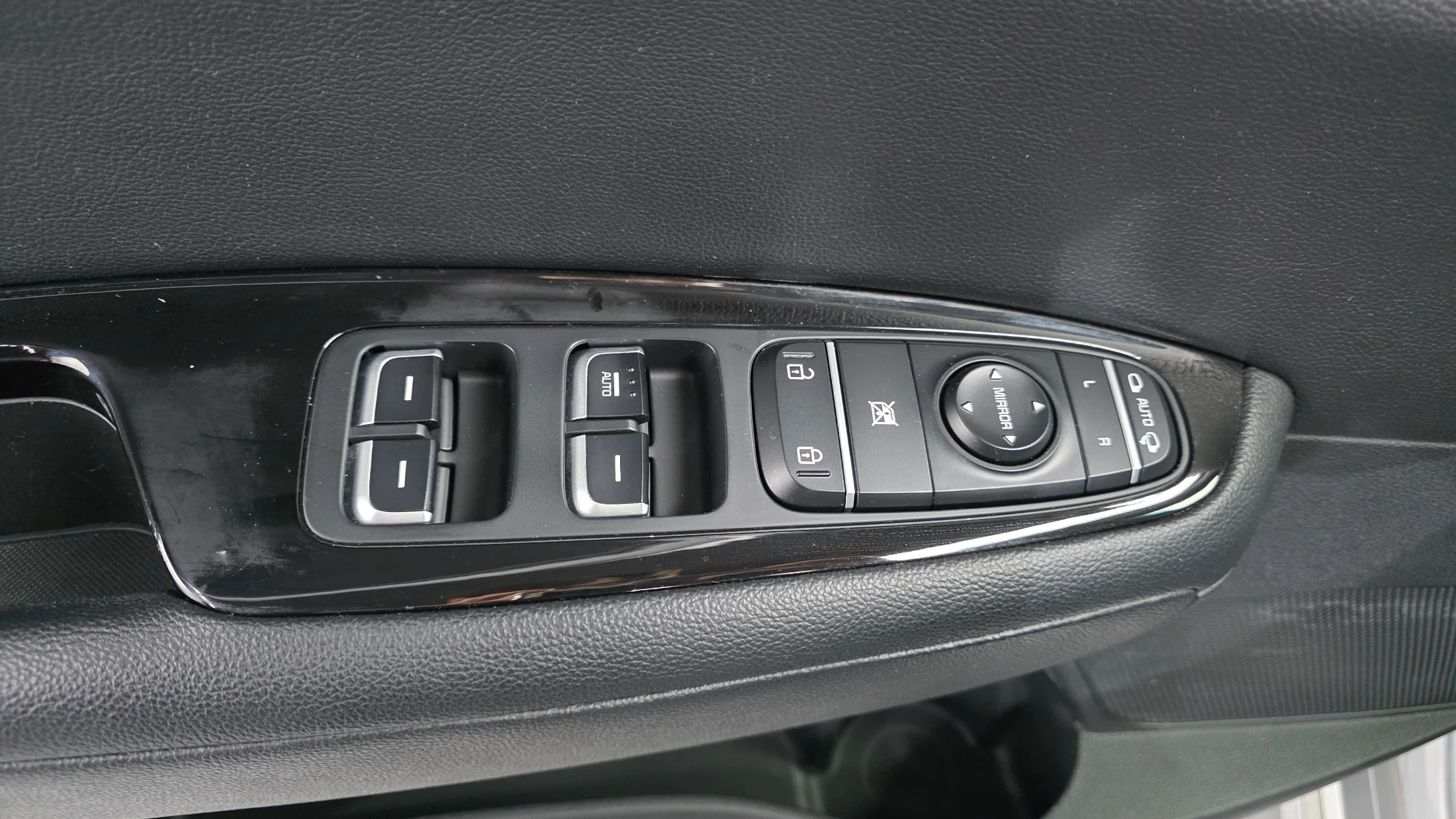 Kia K5 Hybrid, 2018 — фото 12