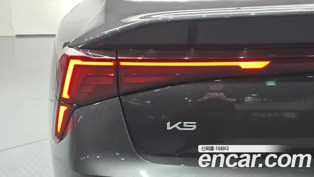 Kia K5 Hybrid, 2025 — фото 24