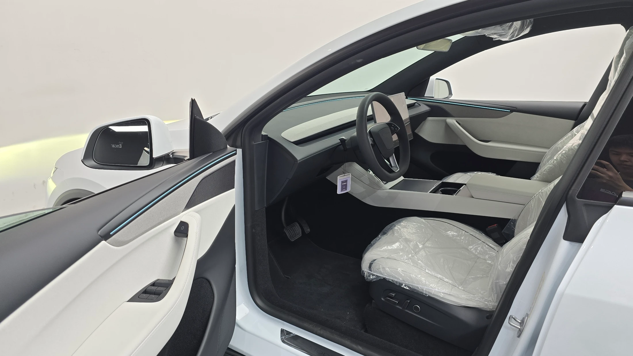 Tesla Model Y, 2026 — фото 10