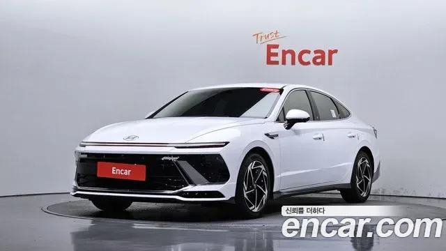 Hyundai Sonata De Edge (DN8)