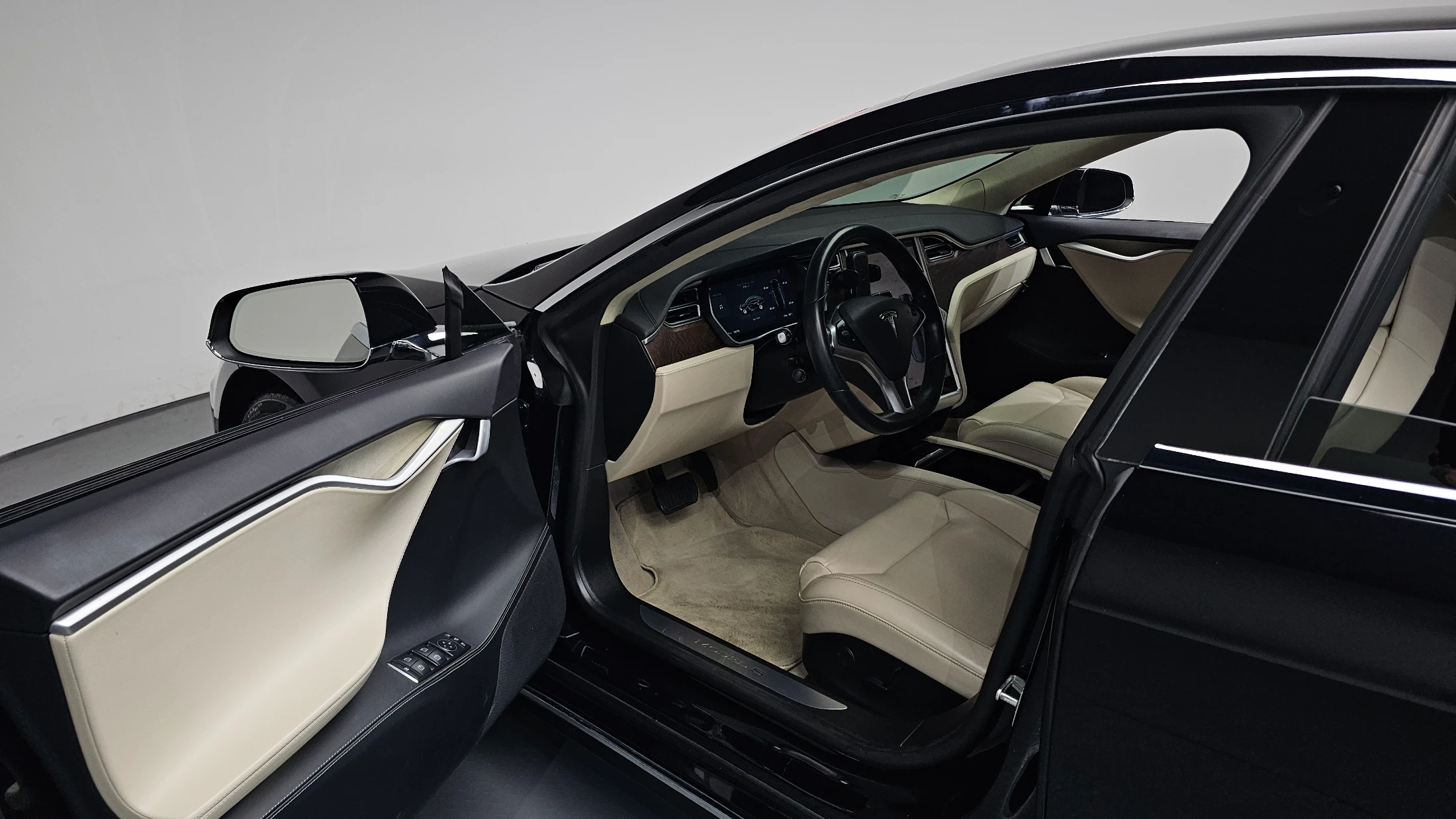 Tesla Model S, 2018 — фото 10