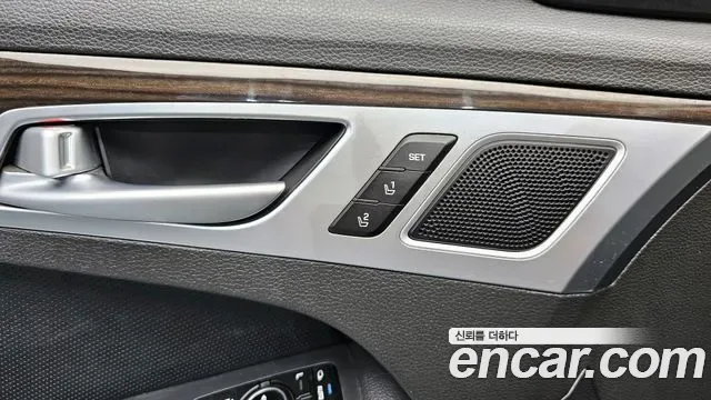 Genesis G80, 2017 — фото 17