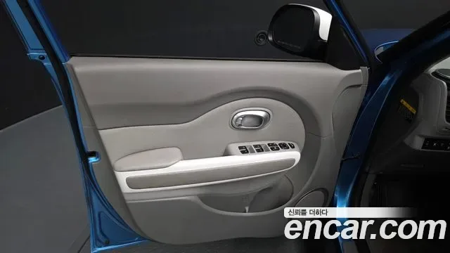 Kia Soul EV, 2015 — фото 25