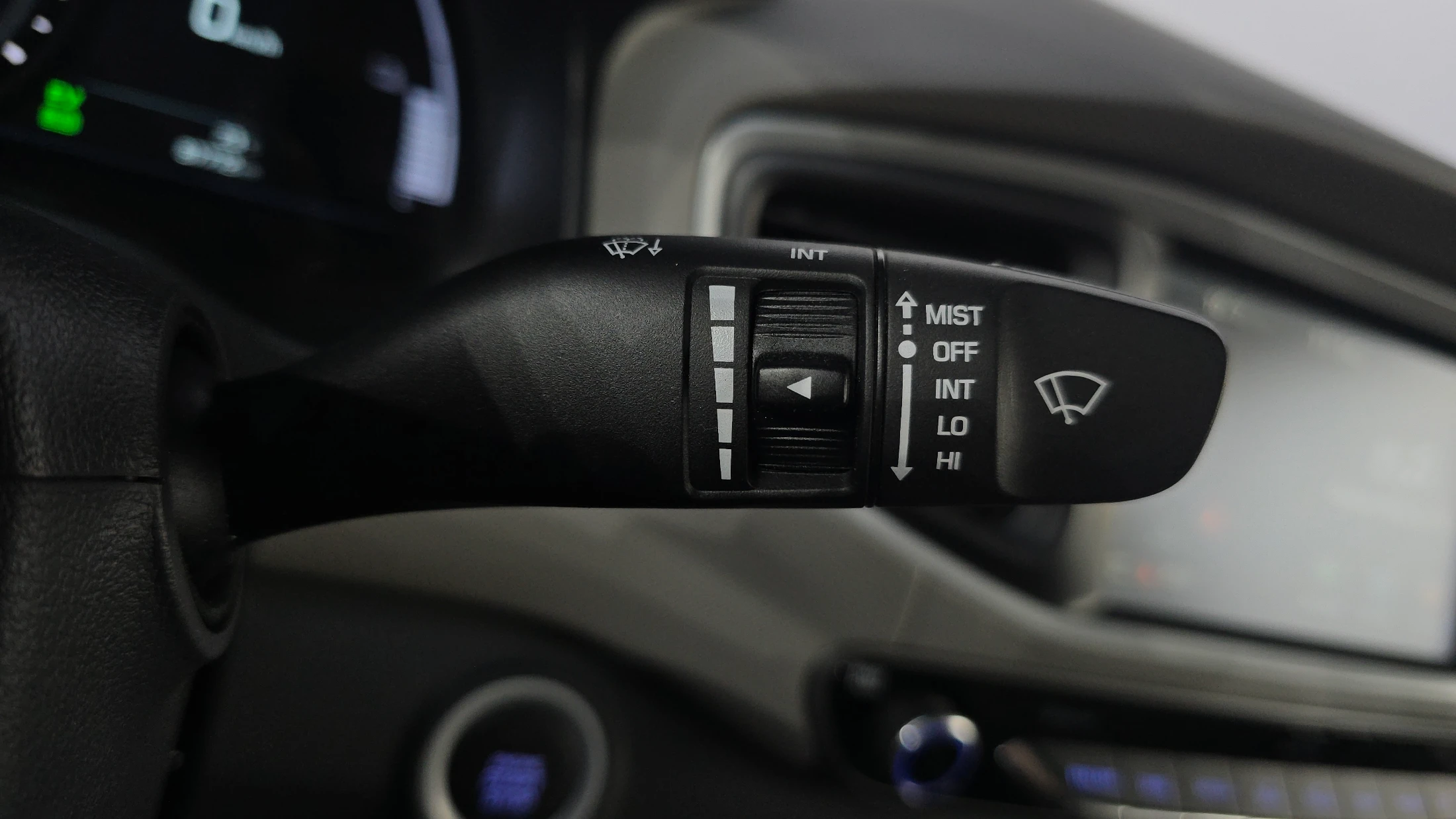 Hyundai Ioniq Ionic Hybrid, 2016 — фото 29