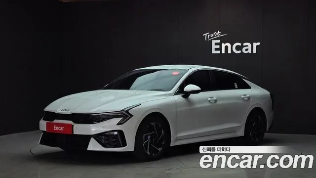 Kia K5 Hybrid
