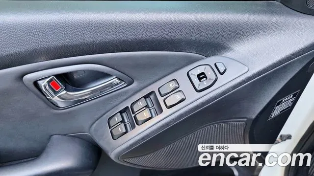 Hyundai Tucson ix, 2010 — фото 14