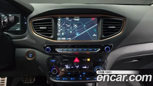 Hyundai Ioniq Ionic Electric, 2017 — фото 15