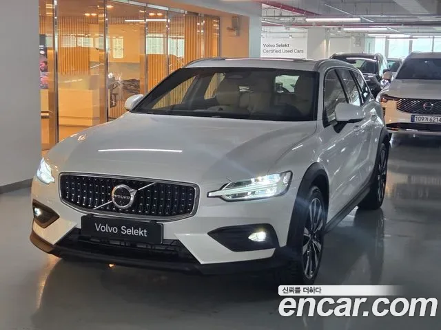 Volvo V60 cross -country
