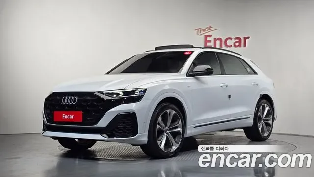 Audi Q8 4M
