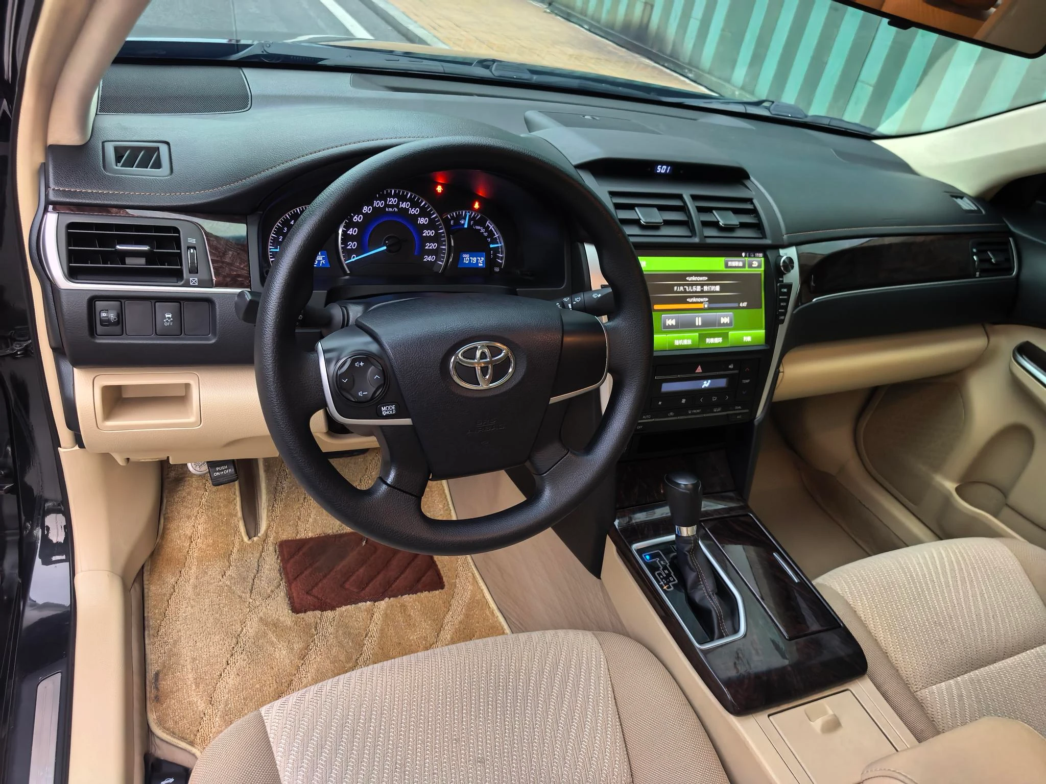 Toyota Camry, 2016 — фото 10
