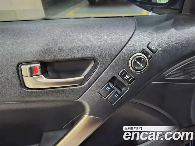 Hyundai Genesis Coupe, 2012 — фото 13
