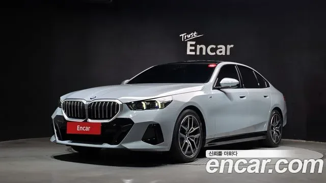BMW 5-Series G60