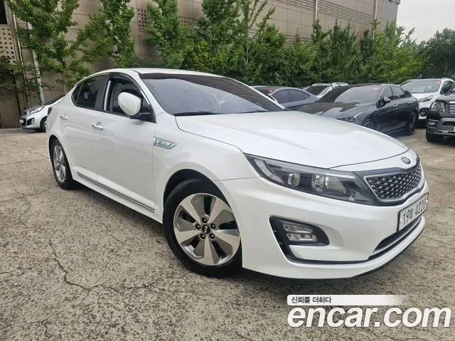 Kia K5 Hybrid