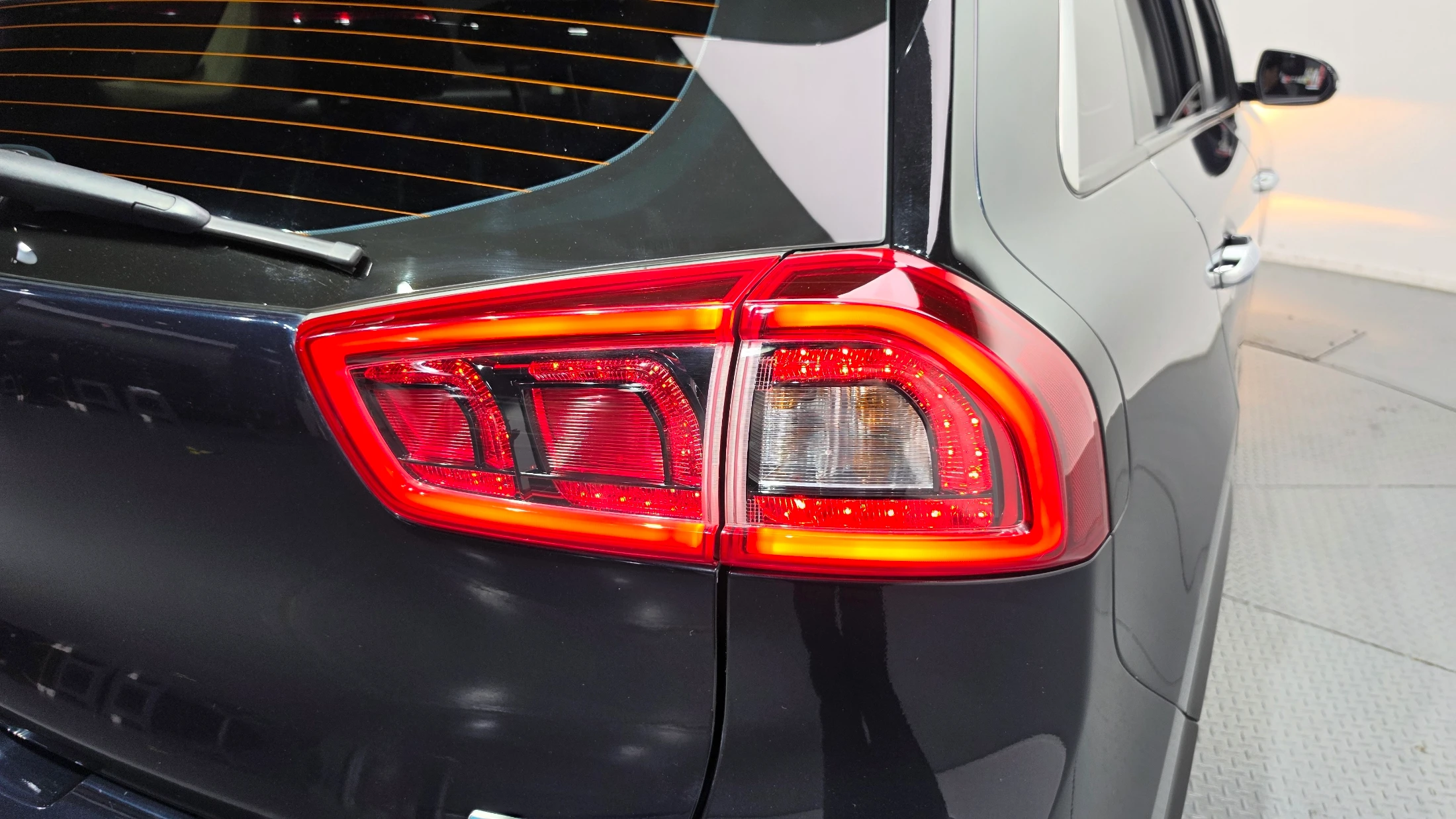 Kia Niro, 2016 — фото 23