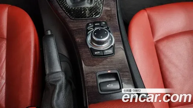 BMW 3-Series E90, 2011 — фото 12