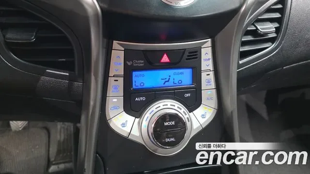 Hyundai Avante MD, 2010 — фото 17