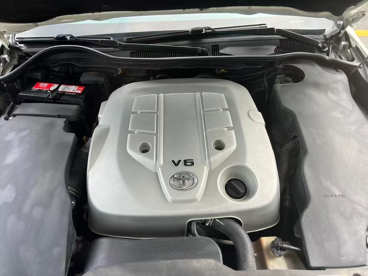 Toyota crown, 2010 — фото 16