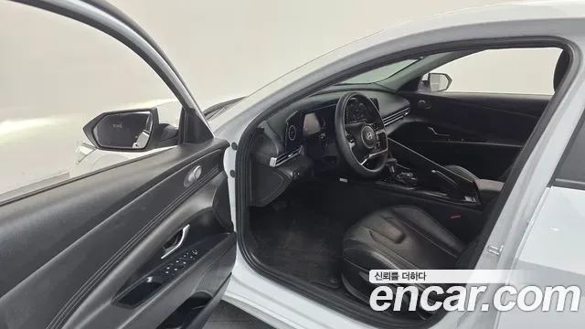 Hyundai Avante CN7, 2024 — фото 10