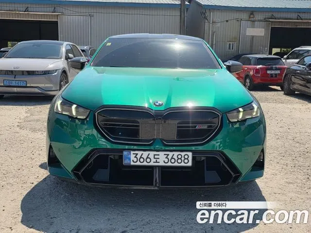 BMW M5 G90