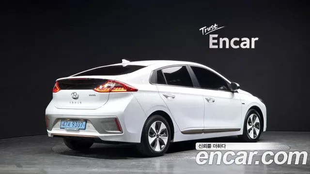 Hyundai Ioniq Ionic Electric, 2017 — фото 2