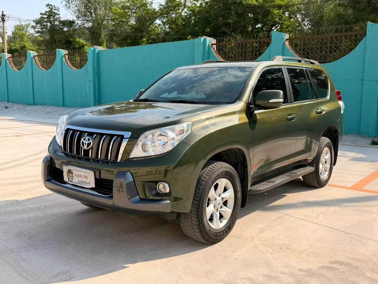 Toyota Prado (imported)