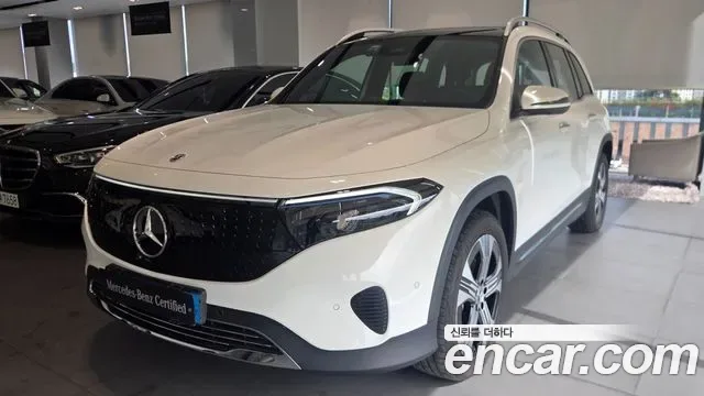 Mercedes-Benz Eqb X243
