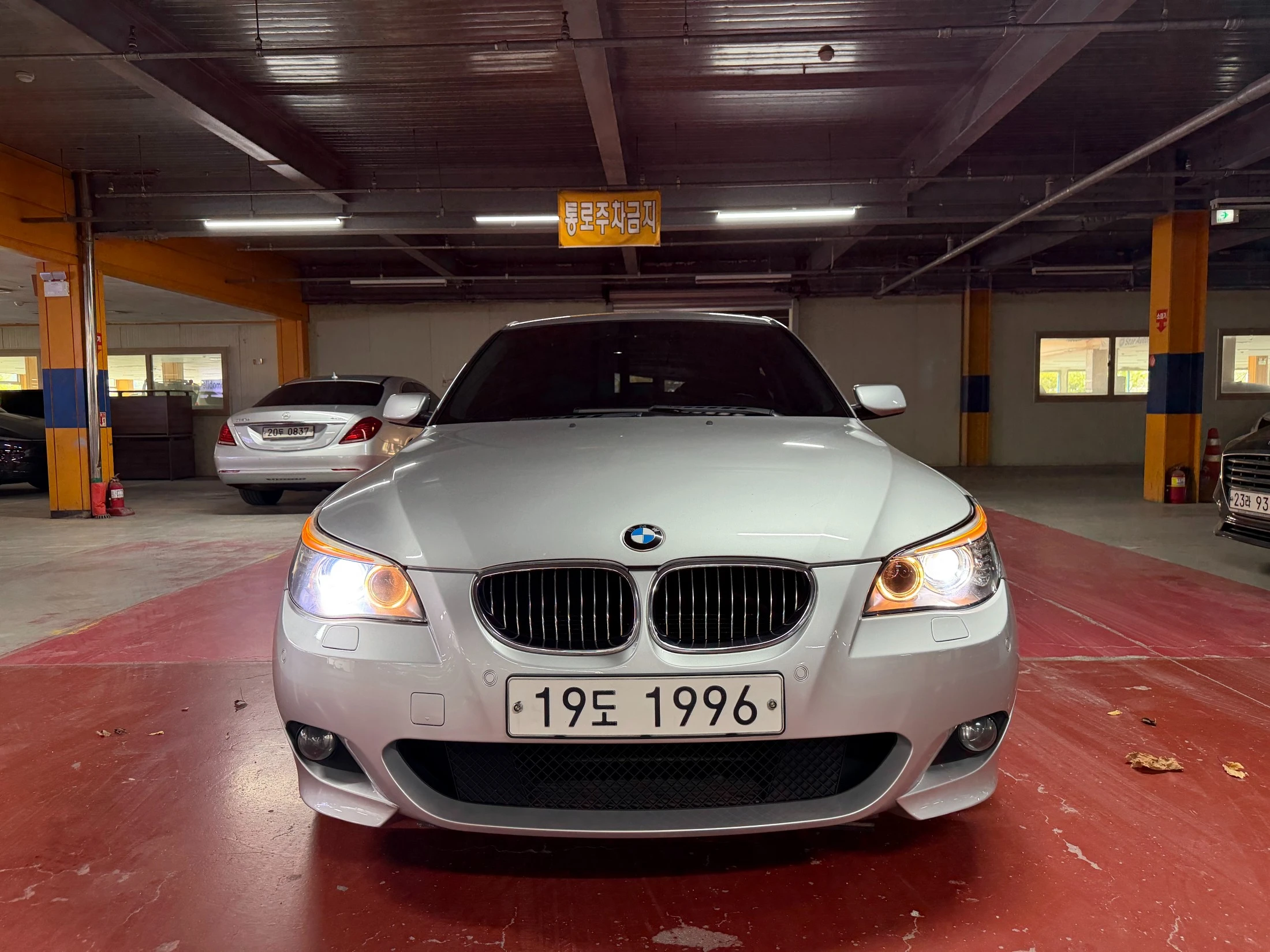 BMW 5-Series E60