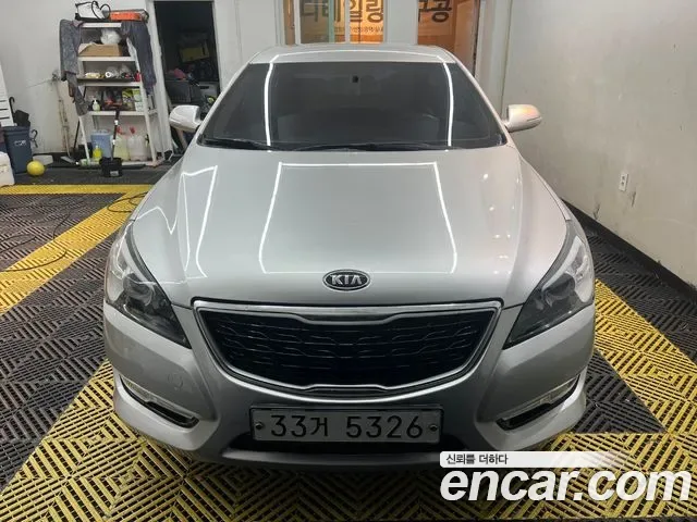 Kia K7 Prestige K7, 2011 — внешний вид автомобиля