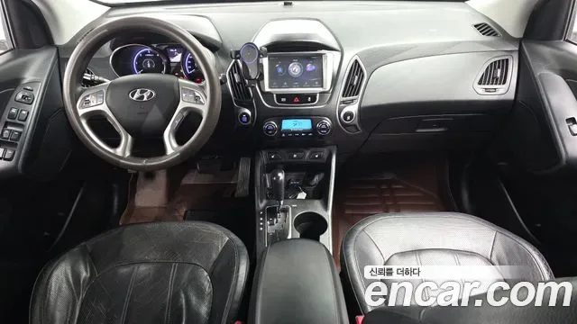 Hyundai Tucson ix, 2012 — фото 4